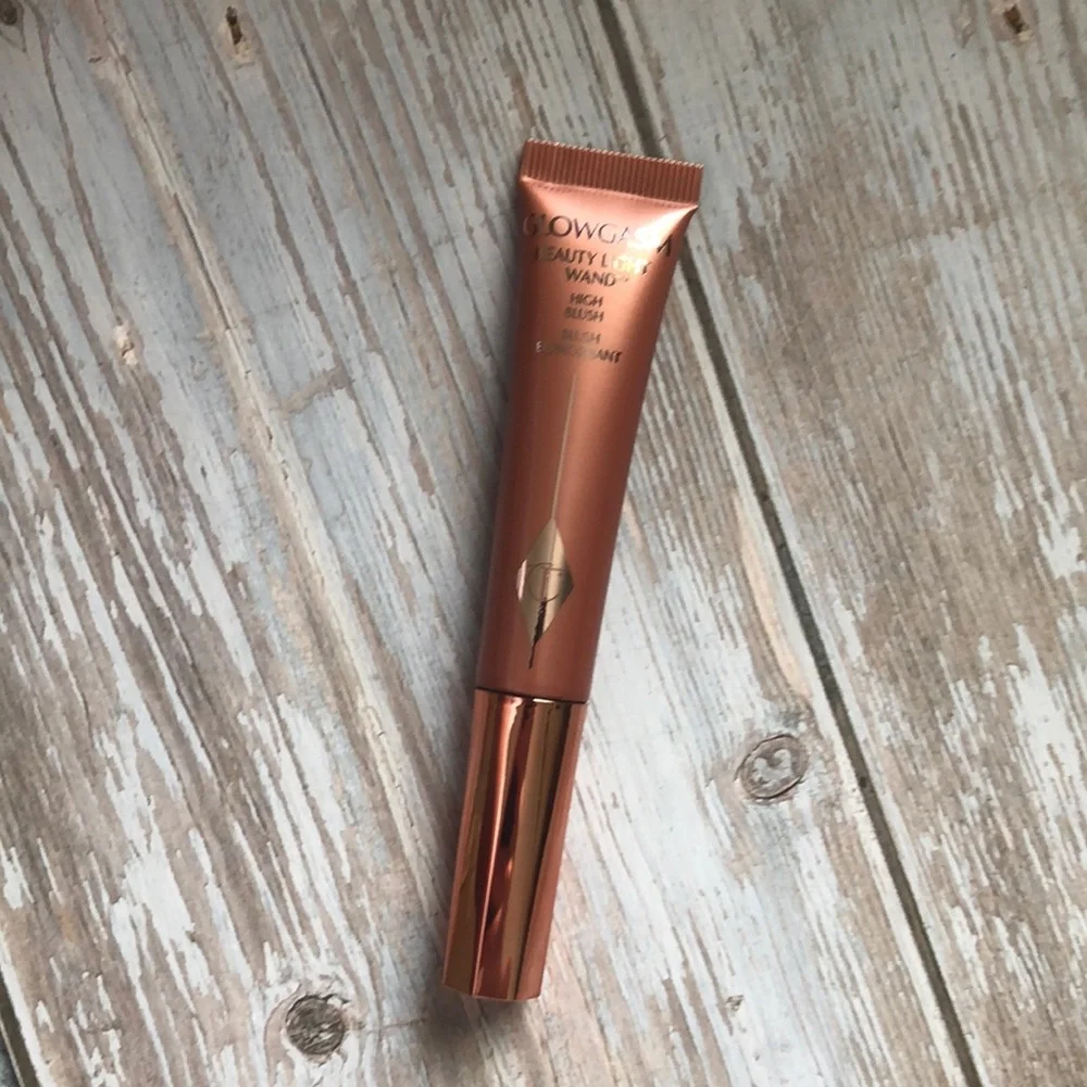 NWT Charlotte Tilbury Glowgasm Beauty Light Wand High Blush